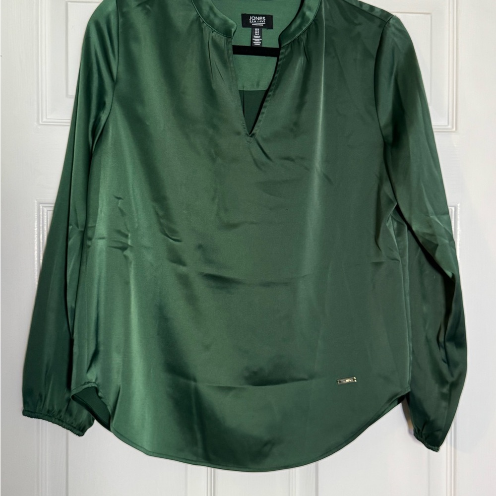 Jones New York Forest Green Satin Blouse